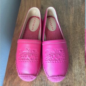 Coach Fuchsia Leather Slip-Ons SIZE 6
